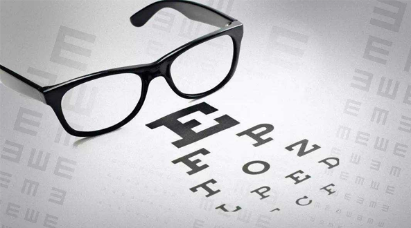 英国最新研究证实LED深红光可明显改善视力下降问题